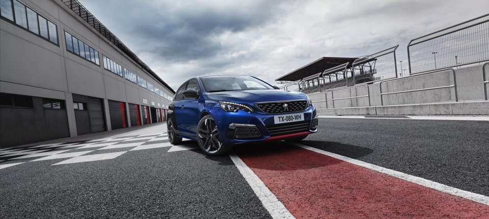 Photo officielle Peugeot 308 GTi by Peugeot Sport restylée (201