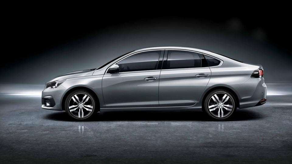 Photo officielle profil Peugeot 308 Sedan II Chine (2016)