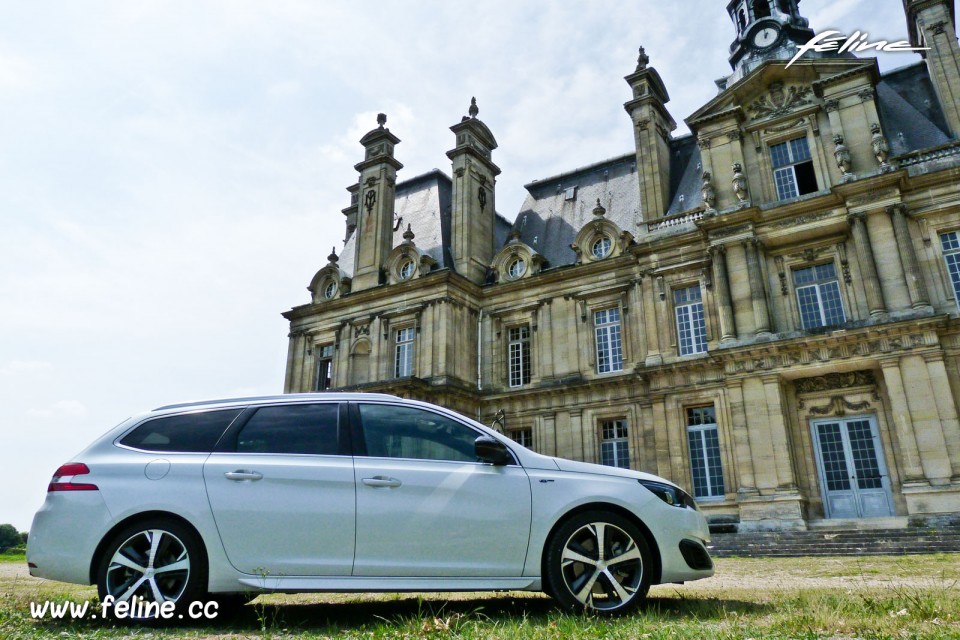 Photo essai Peugeot 308 SW GT Blanc Nacré - 1.6 THP 205