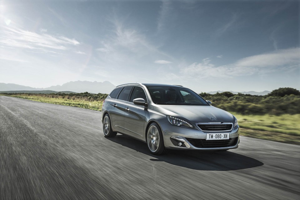 Photo Peugeot 308 SW II Féline Gris Artense