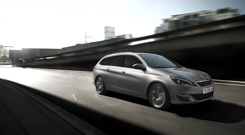 Photo Peugeot 308 SW II Féline Gris Artense