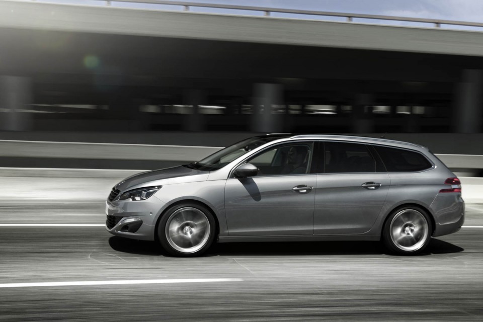 Photo Peugeot 308 SW II Féline Gris Artense