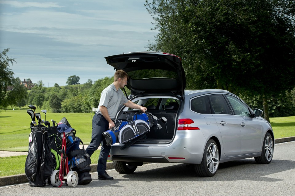 Photo Peugeot 308 SW II Féline Gris Aluminium (UK)