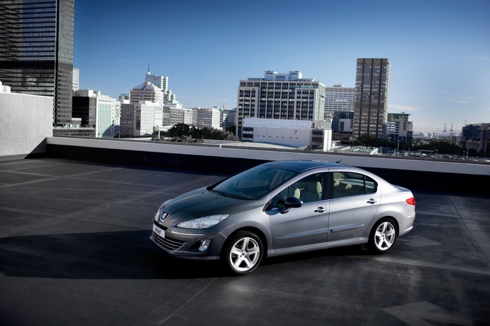 Photo Peugeot 408 I phase 1 (2010)