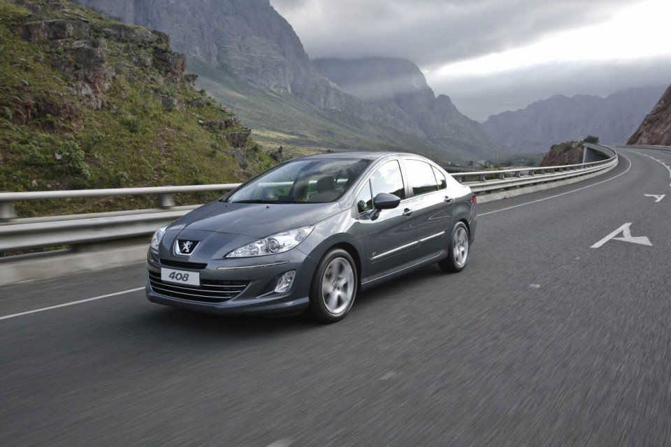 Photo Peugeot 408 I phase 1 (2010)