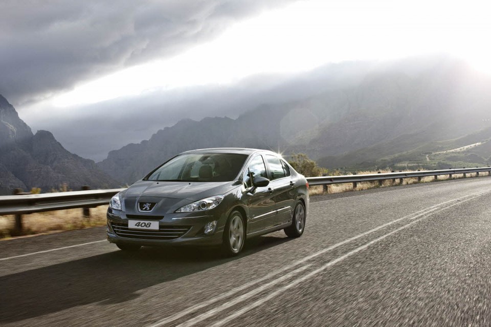 Photo Peugeot 408 I phase 1 (2010)