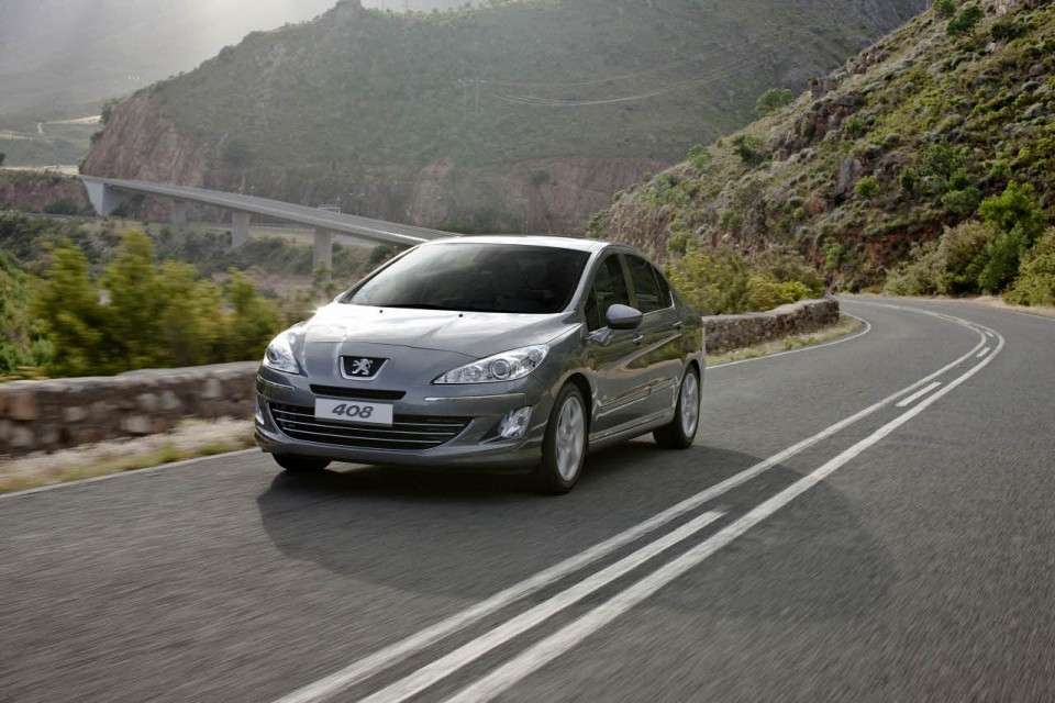 Photo Peugeot 408 I phase 1 (2010)