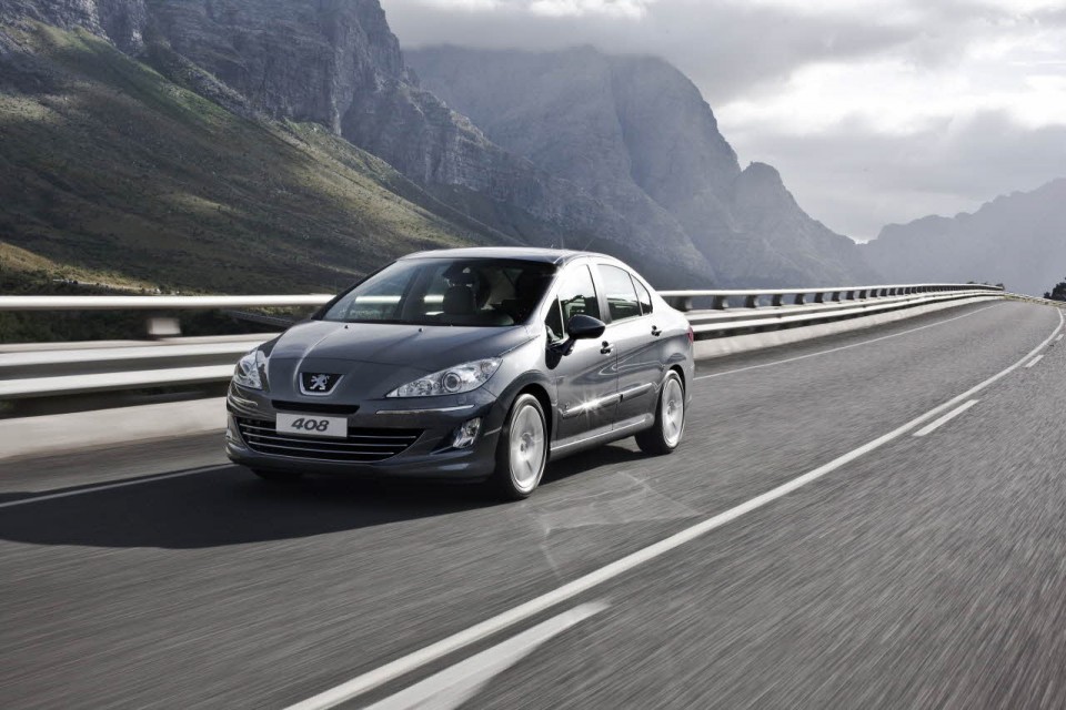 Photo Peugeot 408 I phase 1 (2010)