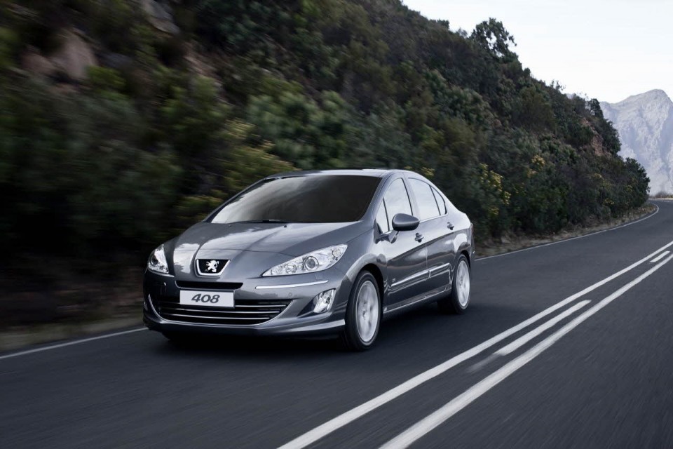 Photo Peugeot 408 I phase 1 (2010)