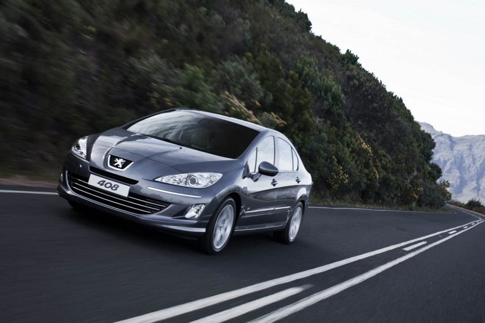 Photo Peugeot 408 I phase 1 (2010)