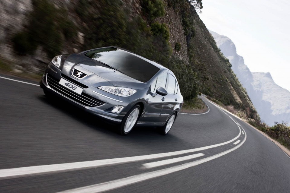 Photo Peugeot 408 I phase 1 (2010)