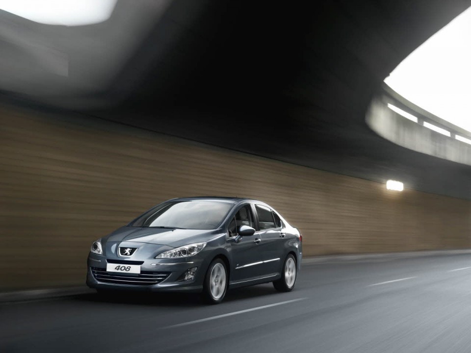 Photo Peugeot 408 I phase 1 (2010)