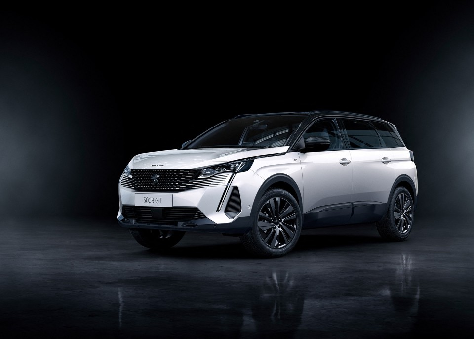 Photo officielle Black Pack Peugeot 5008 II restylée (2020)