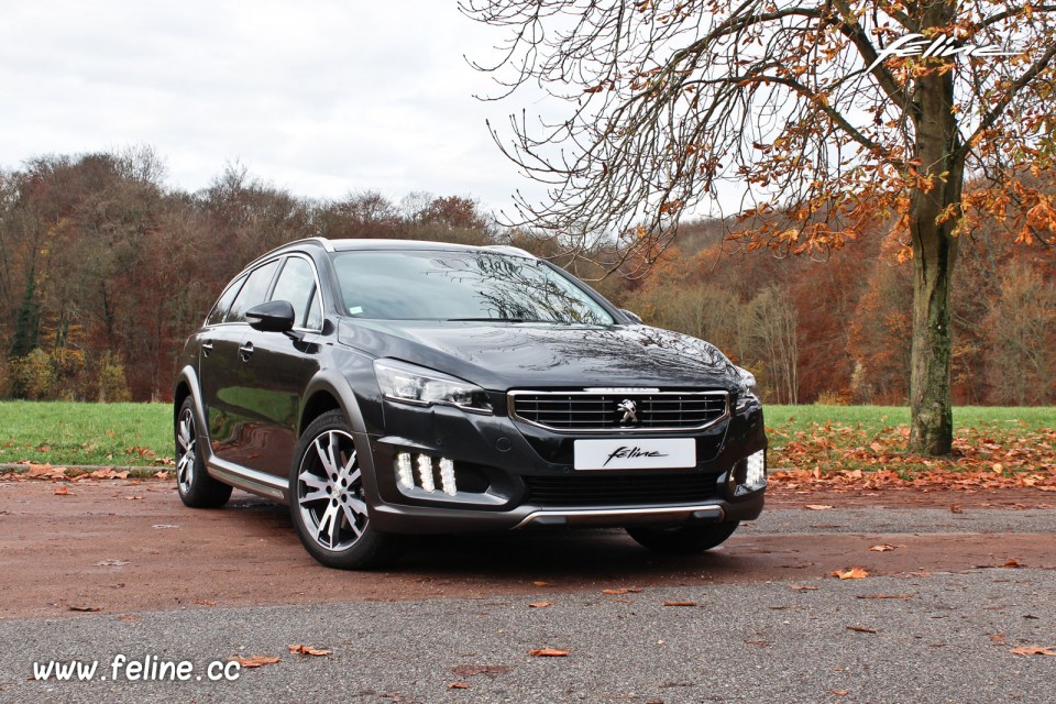 Photo essai Peugeot 508 RXH I phase 2 Gris Haria 2.0 HDi HYbrid4