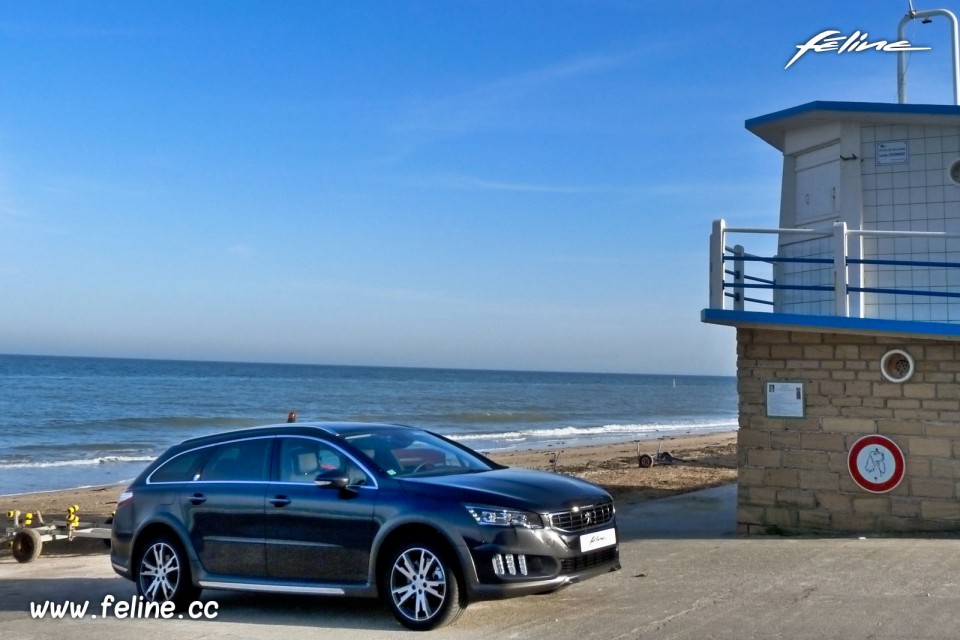 Photo essai Peugeot 508 RXH I phase 2 Gris Haria 2.0 HDi HYbrid4