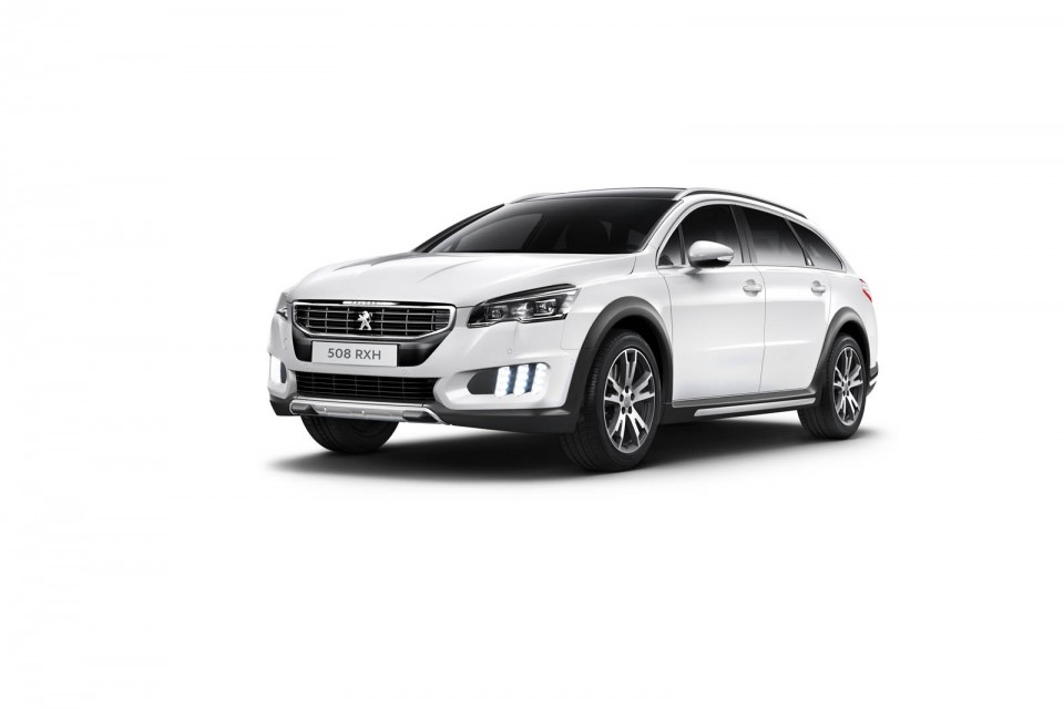 Photo officielle 3/4 avant Peugeot 508 RXH restylée (phase 2) -