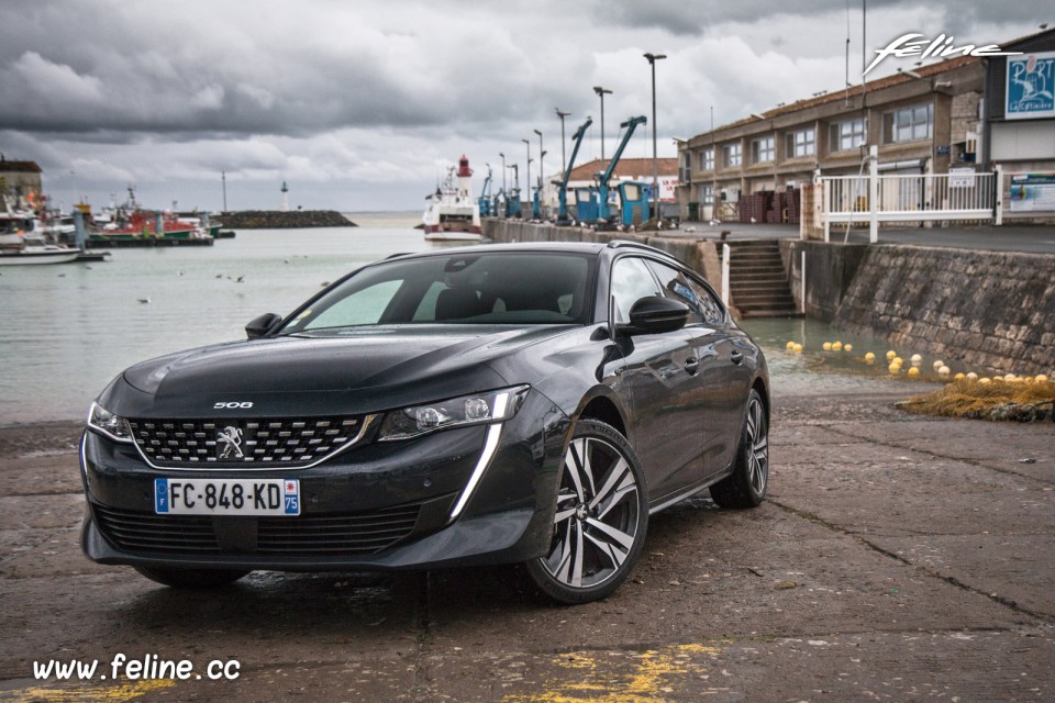 Photo 3/4 avant Peugeot 508 SW II GT BlueHDi 180 EAT8 (2019)