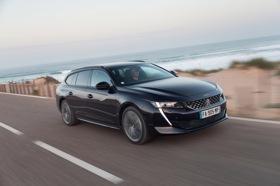 Photo officielle Peugeot 508 SW GT Dark Blue - Essais presse 201