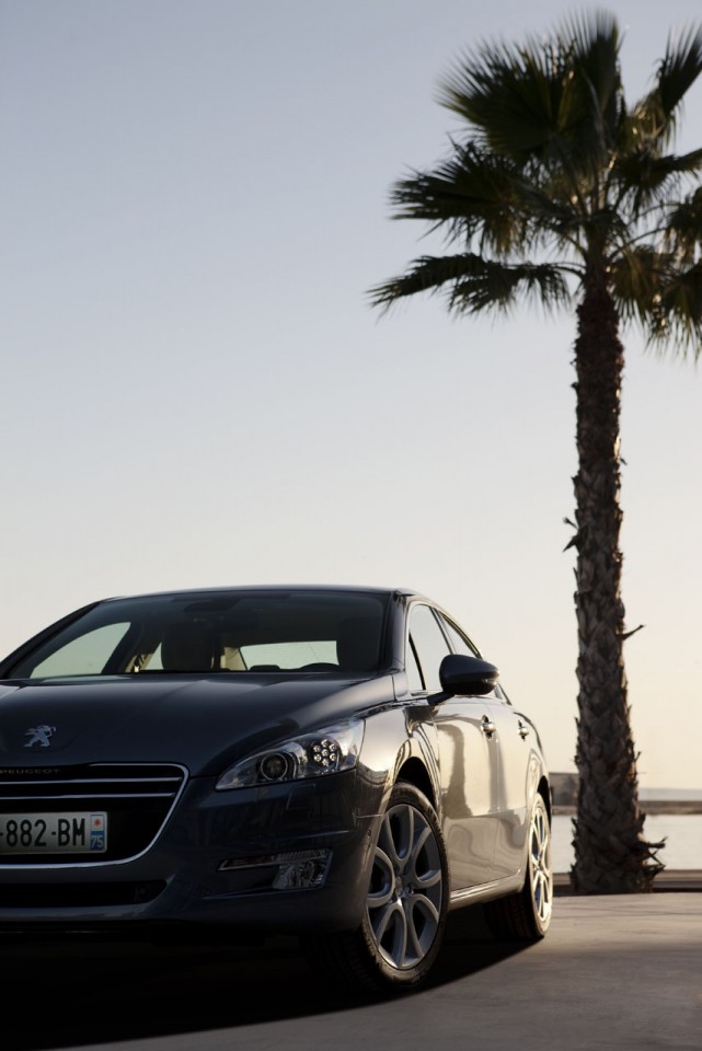 Photo officielle Peugeot 508 Gris Thorium I - 2-012