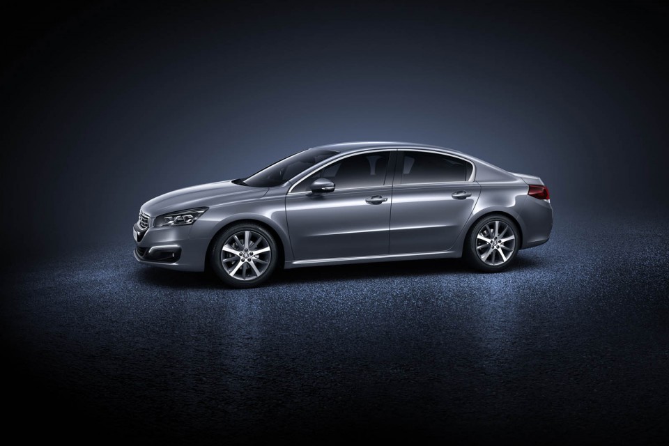 Photo officielle profil Peugeot 508 restylée (phase 2) - 2014