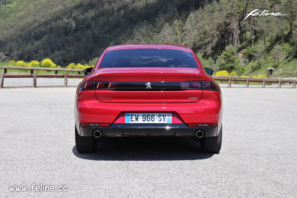 Photo face arrière nouvelle Peugeot 508 II (2018)