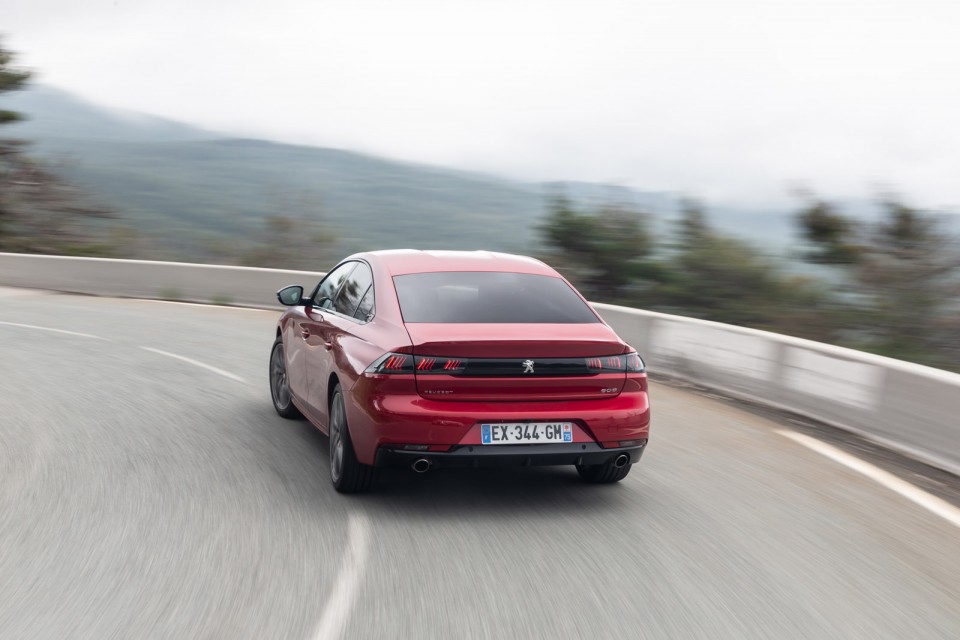 Photo officielle Peugeot 508 GT Rouge Ultimate - Essais presse 2