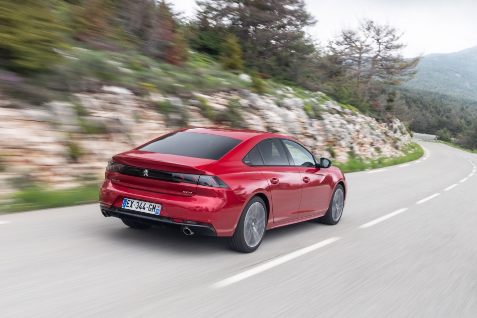 Photo officielle Peugeot 508 GT Rouge Ultimate - Essais presse 2