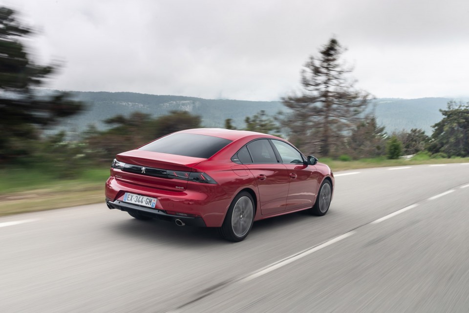 Photo officielle Peugeot 508 GT Rouge Ultimate - Essais presse 2