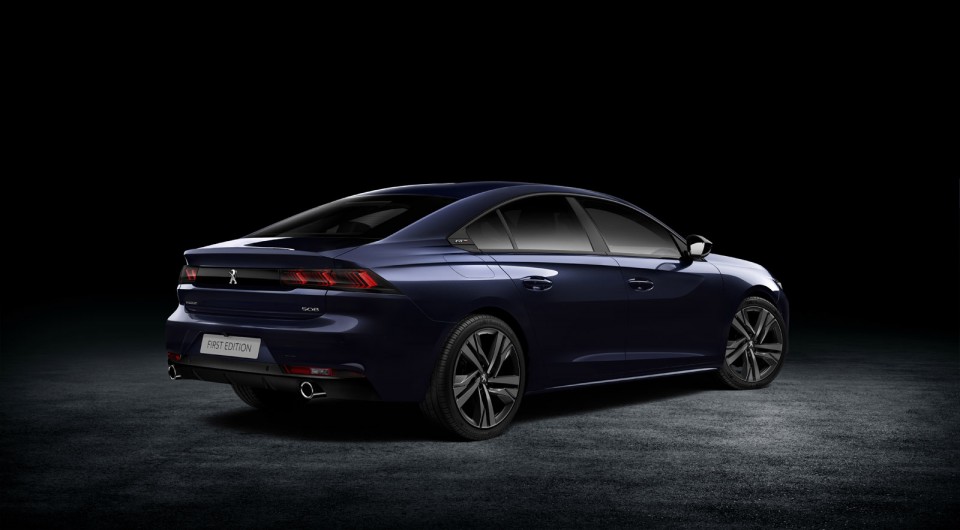 Photo officielle vue arrière Peugeot 508 First Edition (2018)