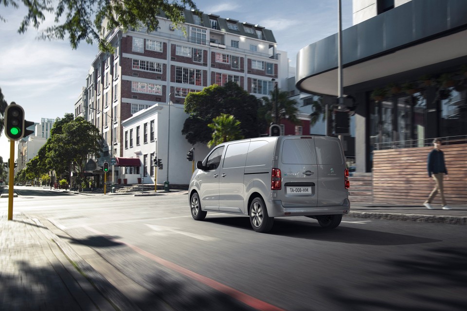 Photo officielle Peugeot e-Expert III Electrique (2020)