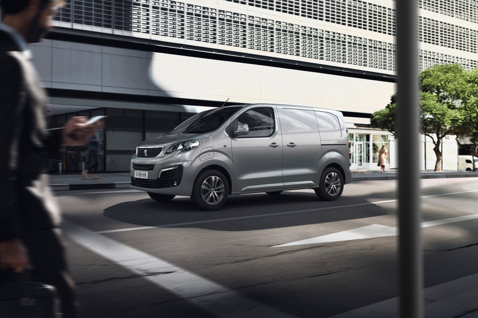 Photo officielle Peugeot e-Expert III Electrique (2020)