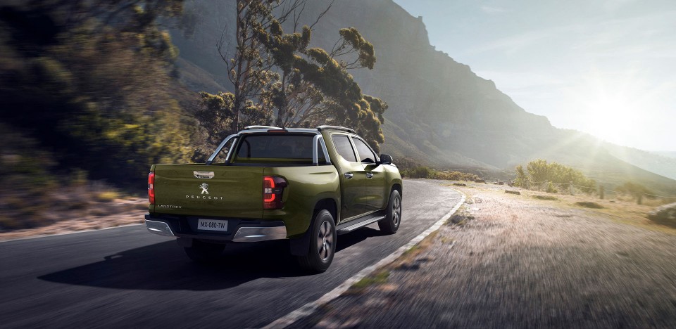 Photo route Peugeot Landtrek Pick-up (2020)