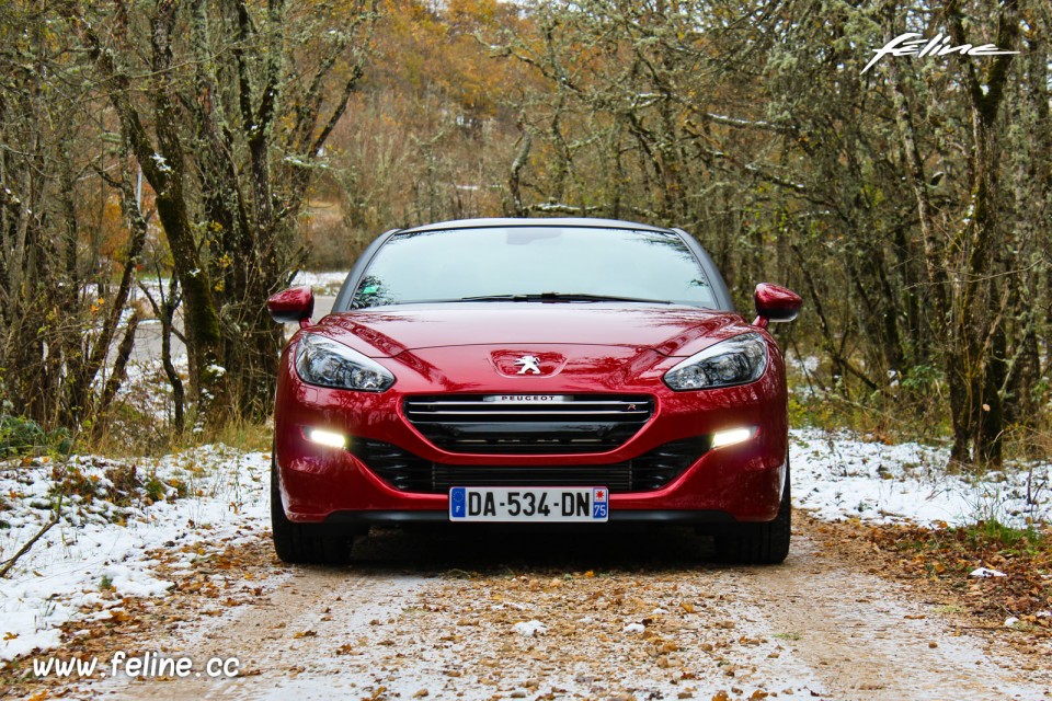 Photo face avant Peugeot RCZ R Rouge Erythrée - Essais Novembre 2013 - 1-001