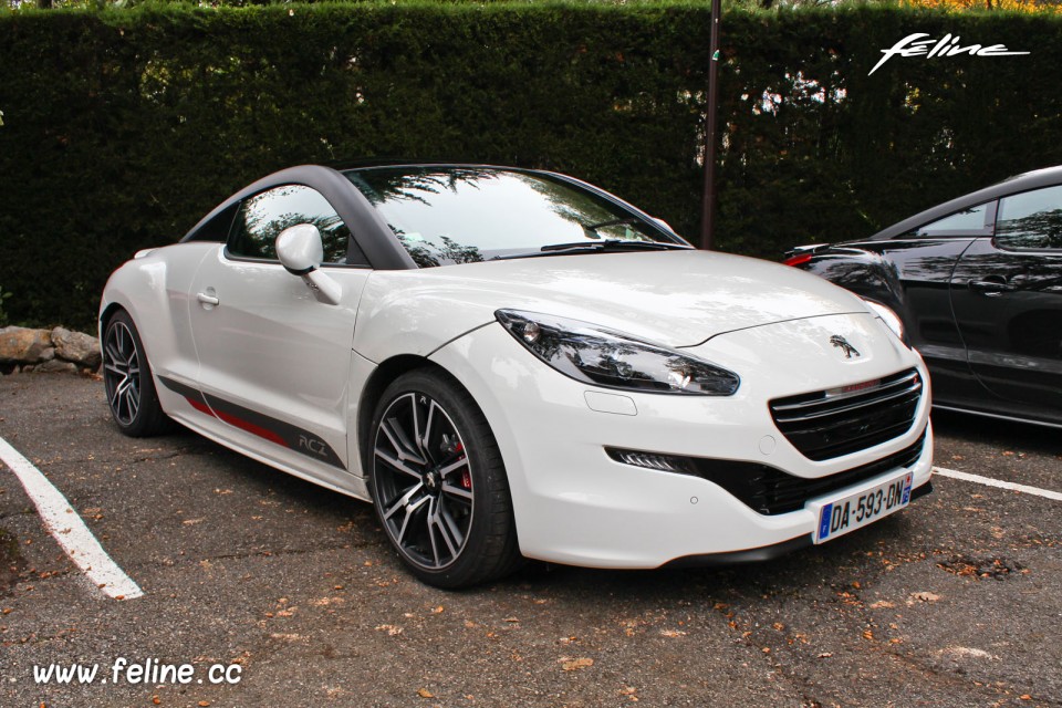 Photo Peugeot RCZ R Blanc Opale - Essais Novembre 2013 - 1-051