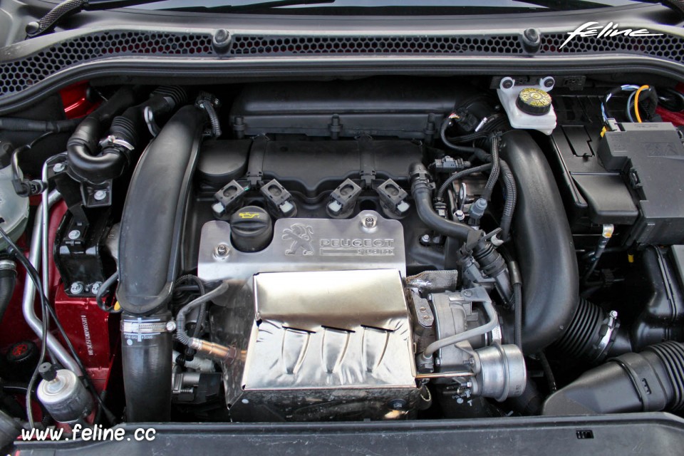 Peugeot RCZ R 1.6 THP 270 - 2014