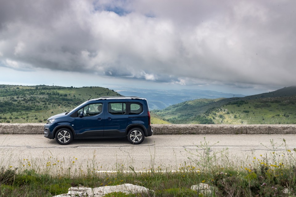 Photo essai Peugeot Rifter Allure Deep Blue - Essais presse 2018