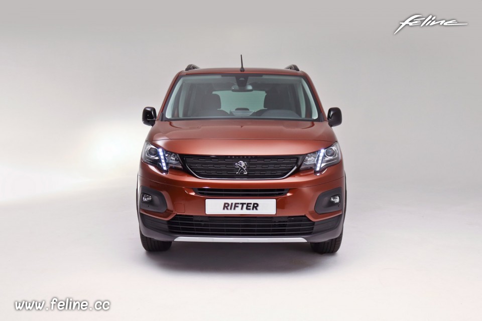 Photo face avant Peugeot Rifter GT Line Metallic Copper (2018)