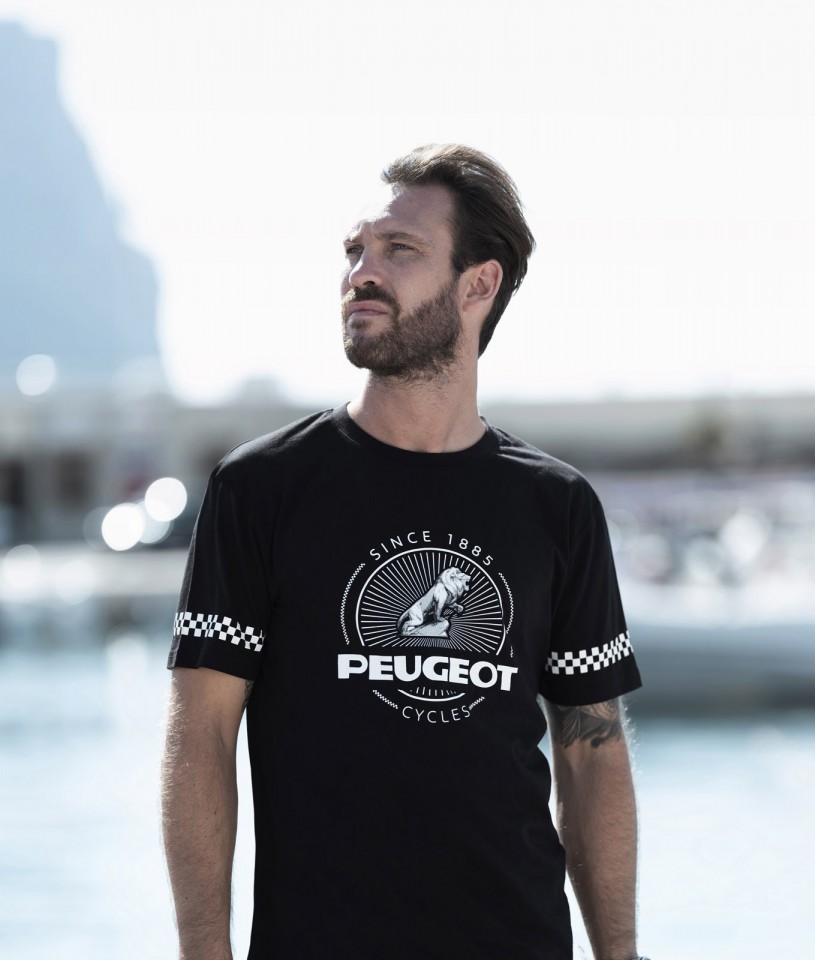 Photo T-shirt manches courtes noir Legend Peugeot Cycles (2018)