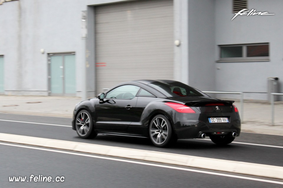 Photo Peugeot RCZ R Noir Perla Nera