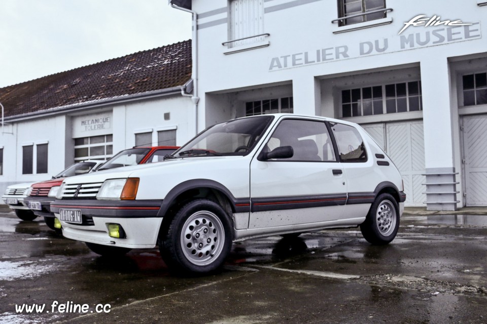 Photo remise clés Peugeot 205 #MonSacréNuméro (2016)