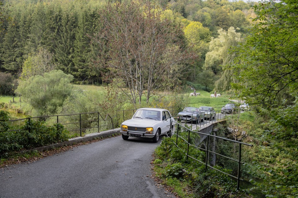 Photo road-trip Peugeot 508 et 504 Spirit of France (2018)